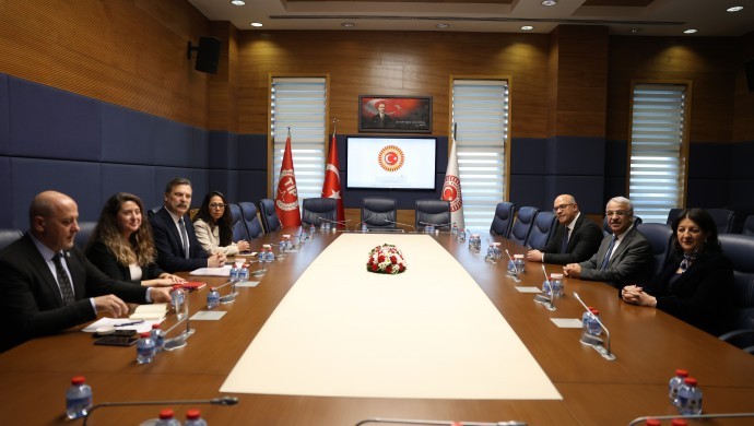 DEM Parti İmralı Heyeti’nin TİP ile görüşmesi başladı
