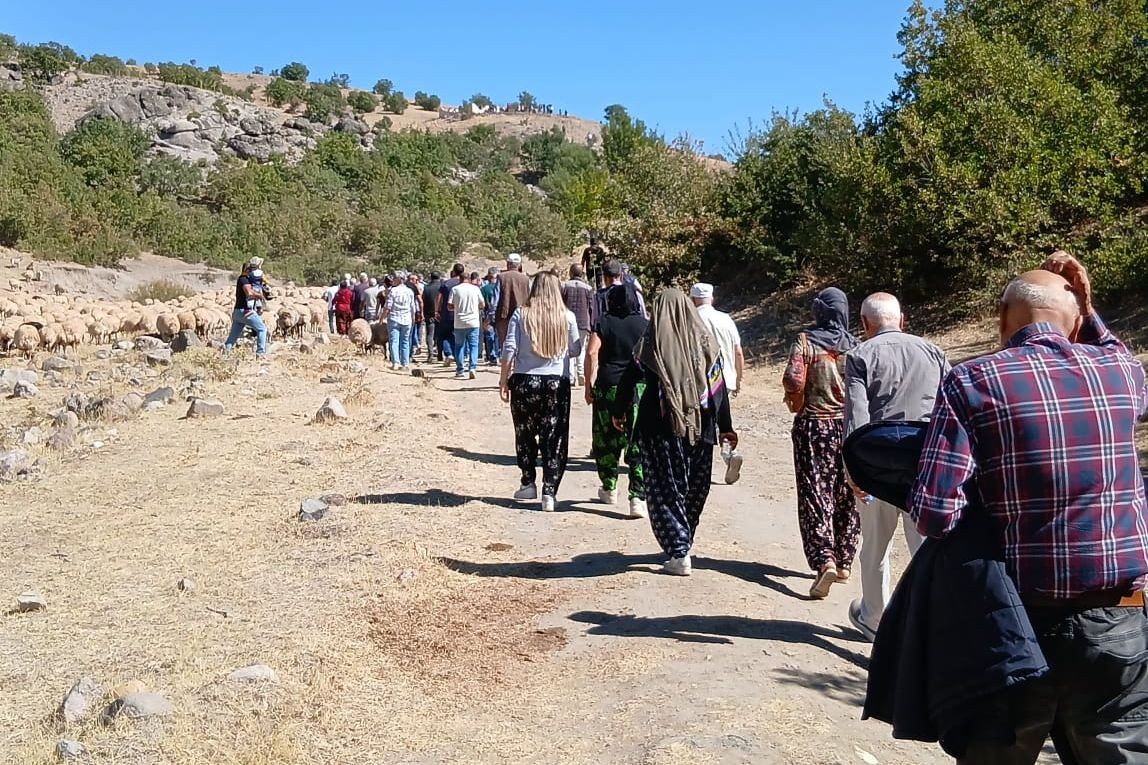 Dersim’de yöre halkı maden şirketini kovdu: ‘Topraklarımıza sahip çıkacağız’