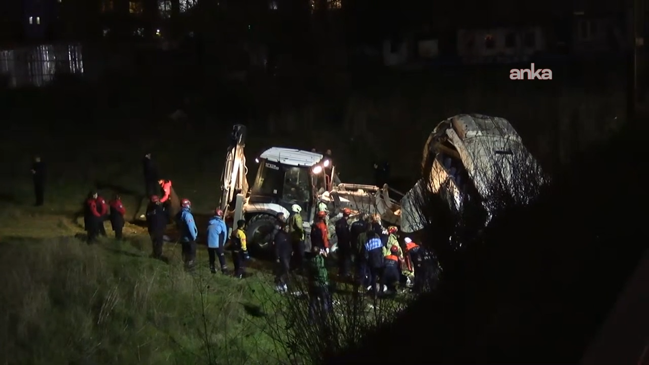 Esenyurt’ta servis minibüsü kazasında hayatını kaybedenlerin sayısı 5’e yükseldi