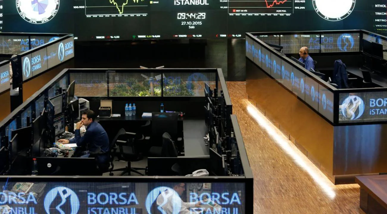 Borsa günün ilk yarısında yatay seyretti