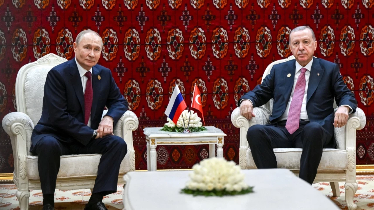 Aşkabat’ta barış forumu: Cumhurbaşkanı Erdoğan’dan Türkmenistan’da diplomasi trafiği