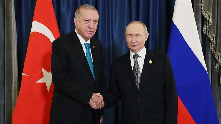 Kremlin: Putin, Erdoğan ile Türkmenistan’da görüşmeyi planlıyor