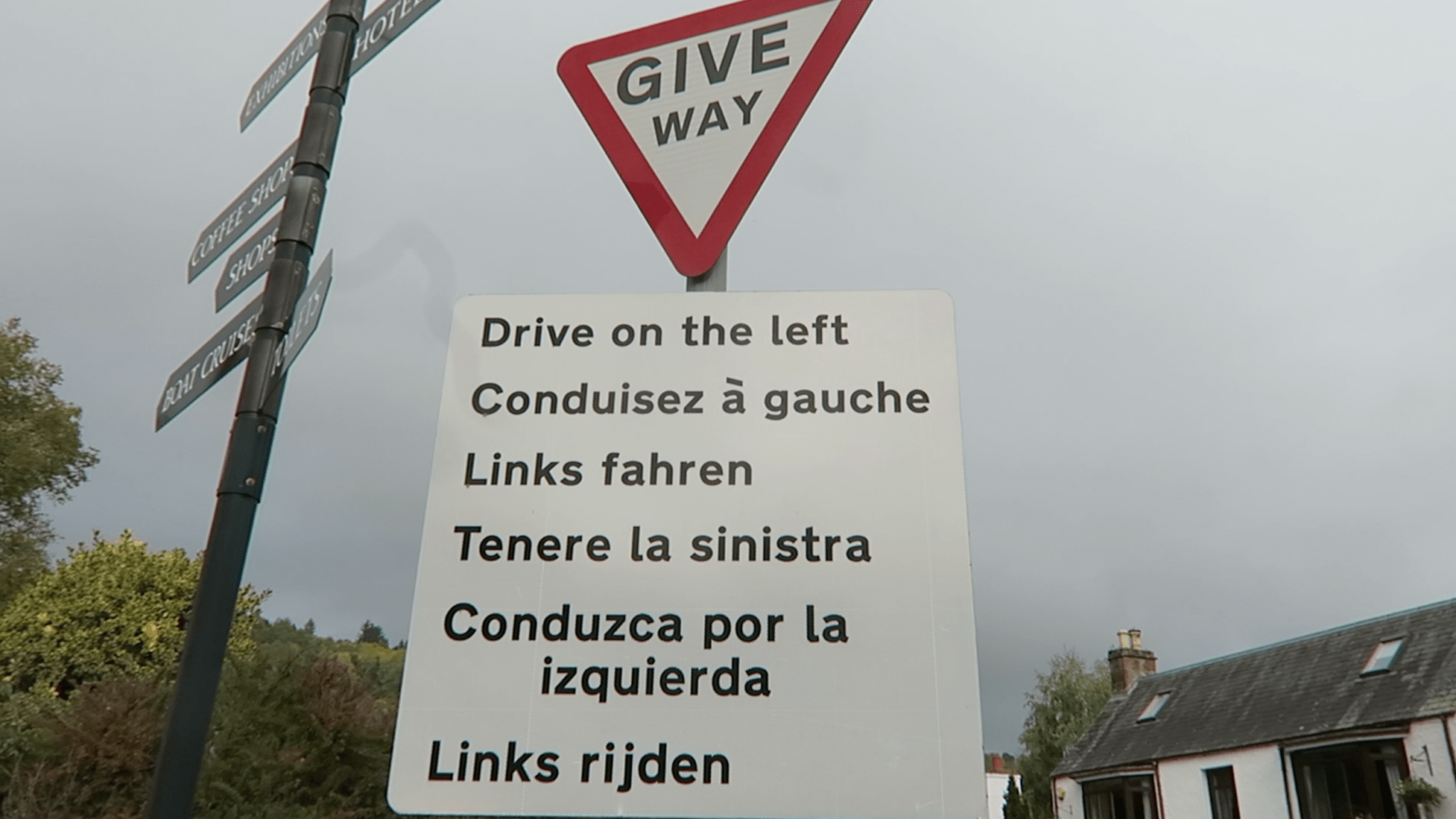İskoçya’da Galce ve İskoçça ‘resmî dil’ olarak tanındı
