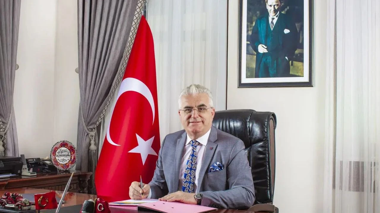 İBB’ye yeni operasyon: İtfaiye daire başkanı dahil 4 gözaltı