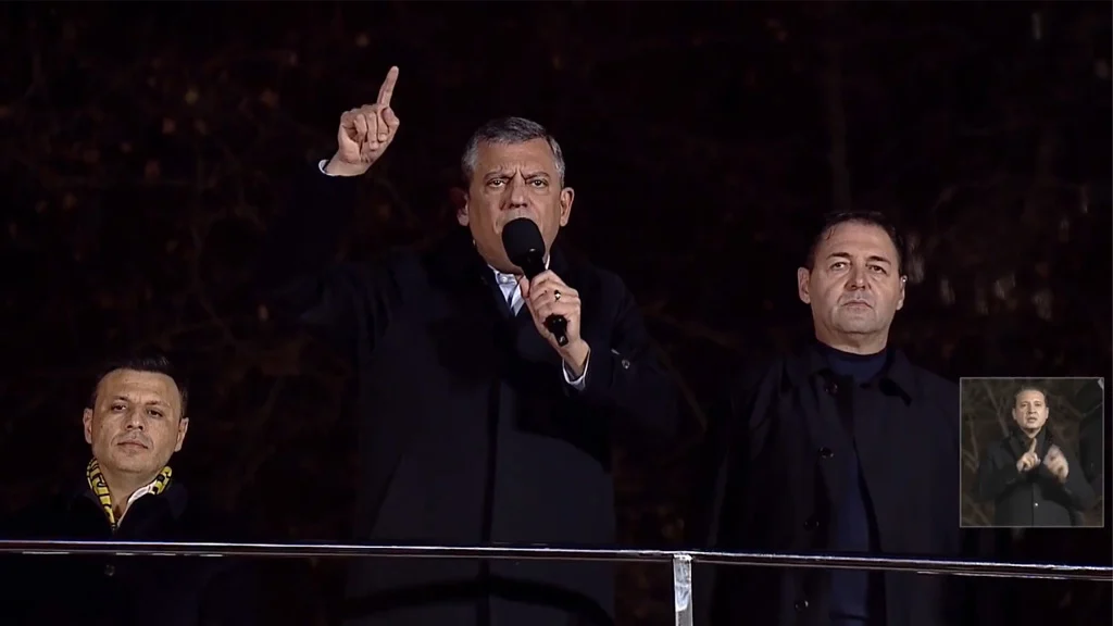 Özgür Özel sendikalara seslendi: Hepinizi meydanlara davet ediyorum