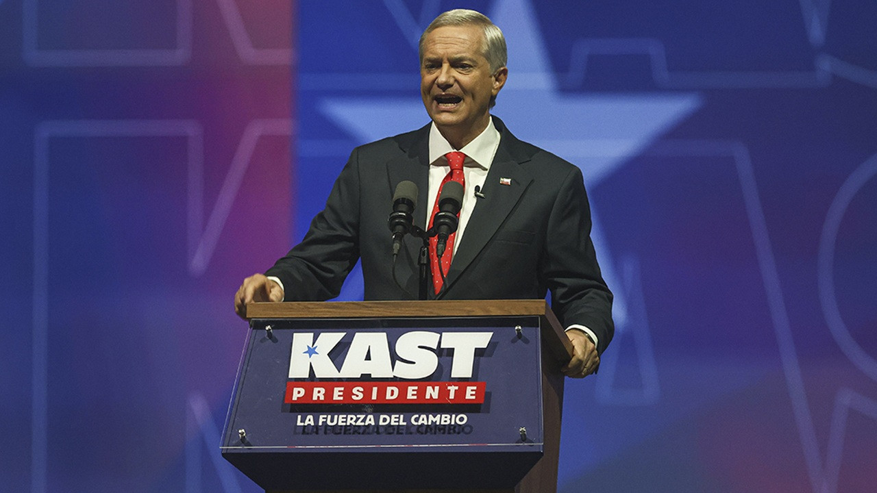 Şili’de devlet başkanlığı seçimini aşırı sağcı Kast kazandı