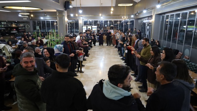 Muş’ta Mîr Perwer anısına dengbêj gecesi