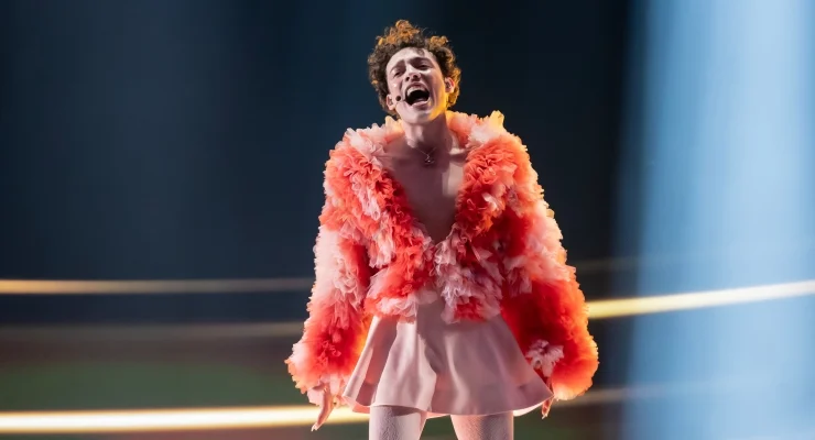 Eurovision 2024 birincisi Nemo, İsrail’in katılımını protesto için ödülünü iade edecek