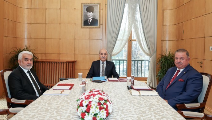 Kurtulmuş, HÜDA-PAR ve YRP’li komisyon üyeleriyle bir araya geldi