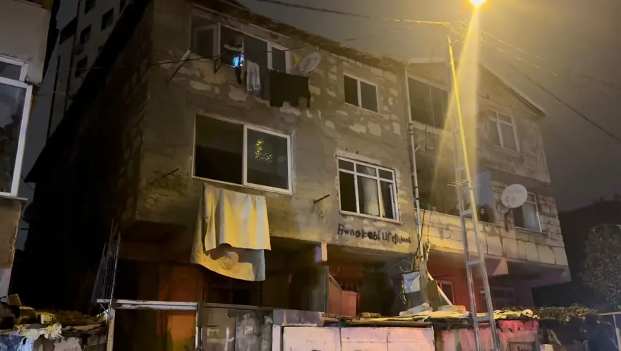 Pendik’te yangı: 2 çocuk hayatını kaybetti, 2 çocuk yaralandı