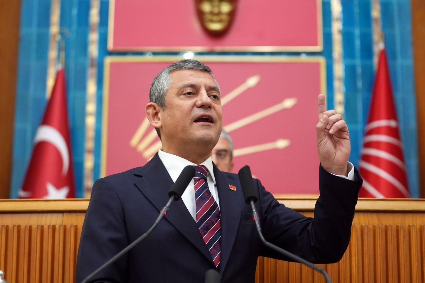 CHP’den emeklilerle grup toplantısı