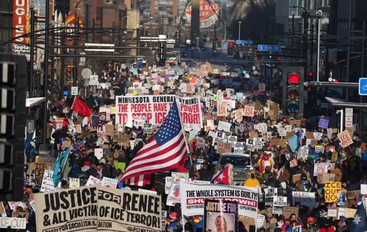 ABD’de ICE protestoları: ‘Göçmen polisine uyku yok’
