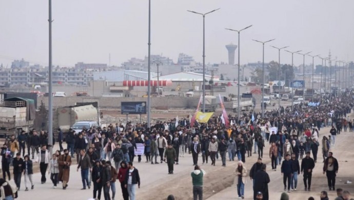 SDG, Şam’ın Dêr Hafir iddialarını yalanladı: Halk yaralılar için hazır bulunmuştu