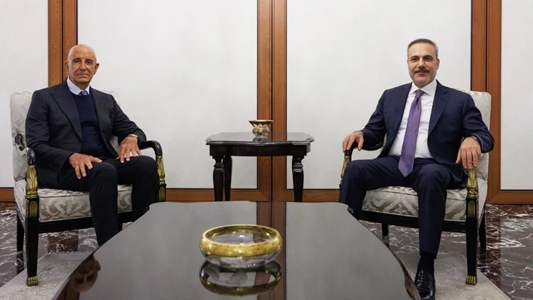 Hakan Fidan, ABD temsilcisi Barrack ile görüştü