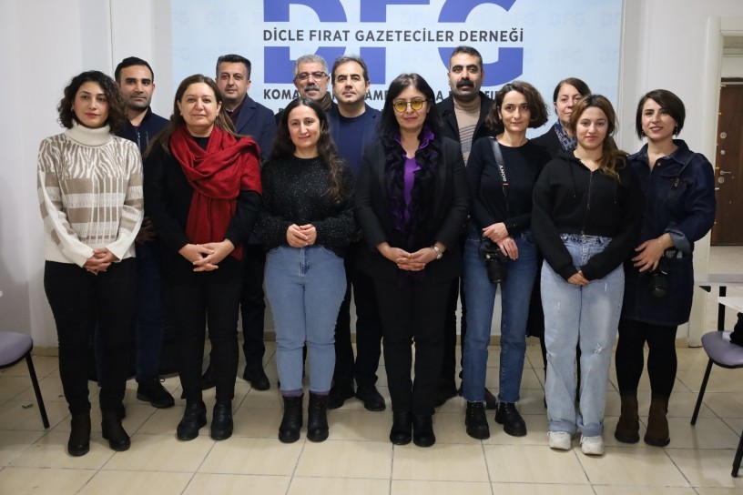 DEM Parti’den basın meslek örgütlerine ziyaret: Gözümüz, kulağımız, sözümüzsünüz