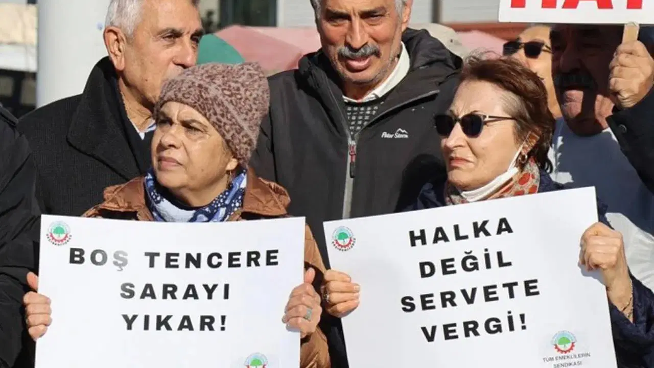 En düşük emekli maaşı teklifi Meclis’e sunuldu