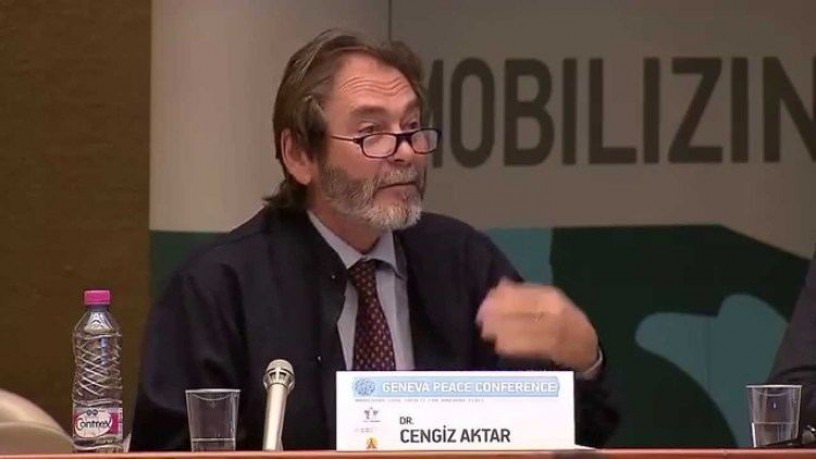 Prof. Dr. Cengiz Aktar: Türkiye, Suriye’de kazanacağını düşünürken kaybediyor