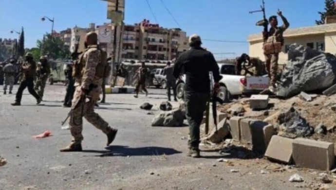 Suriye’de şiddet sürüyor: Humus’ta 3 kişi öldürüldü