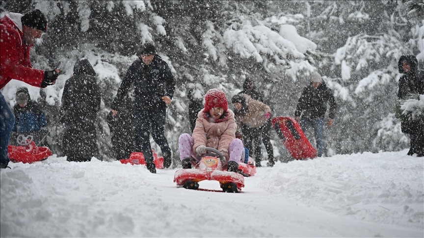 Bingöl, Elazığ, Bayburt ve Niğde’de eğitime 1 gün ara verildi