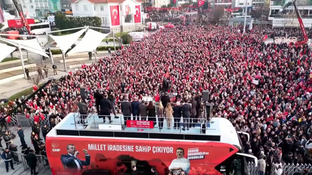 CHP’nin ‘Millet İradesine Sahip Çıkıyor’ mitingi Yalova’da | Özel: Belediye meclis üyelerini istifa ettirip İstanbul seçimlerini yenileyelim