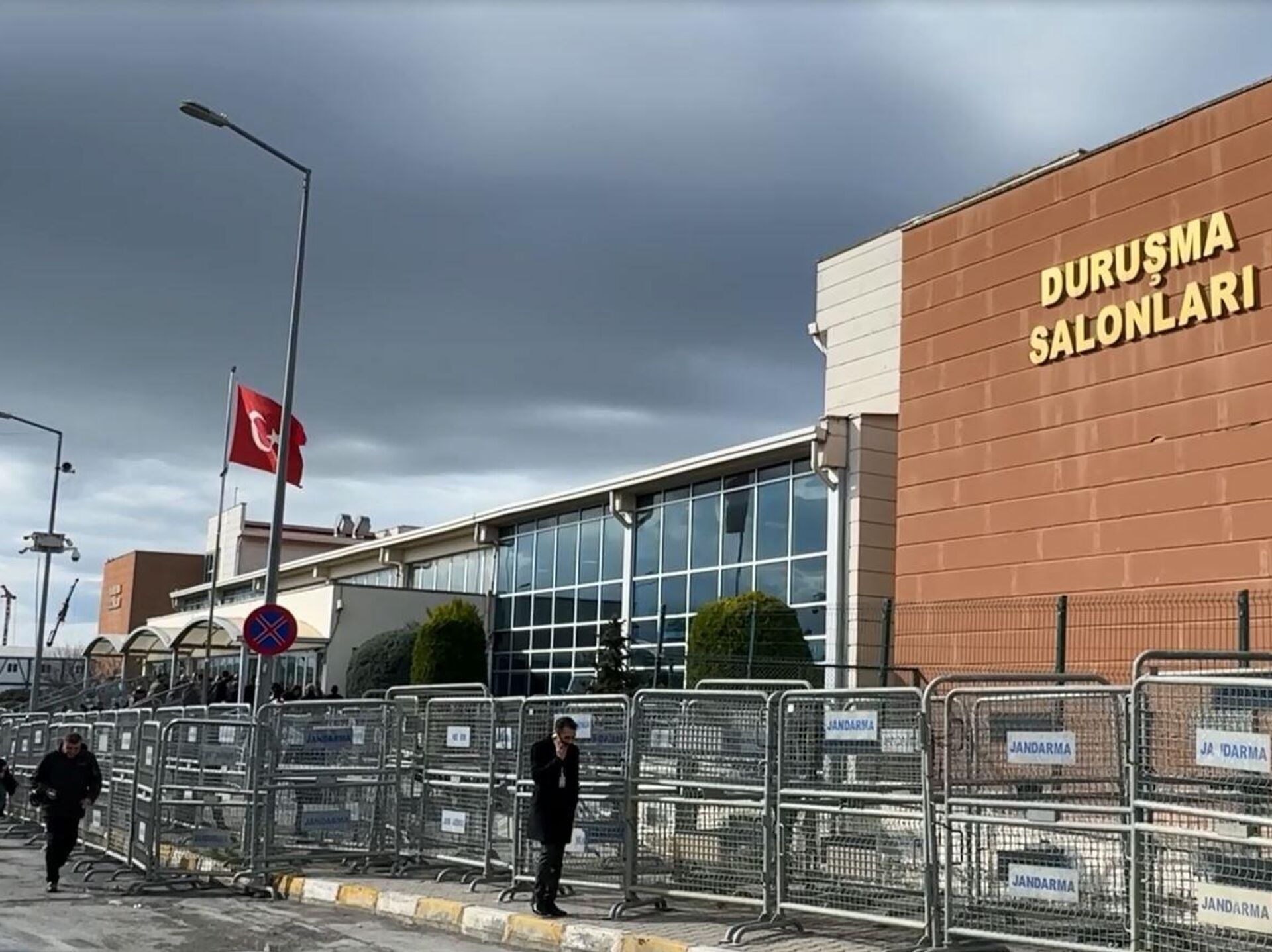 ‘Aziz İhsan Aktaş’ davasında mütalaa: 5 belediye başkanının tutukluluğuna devam talebi