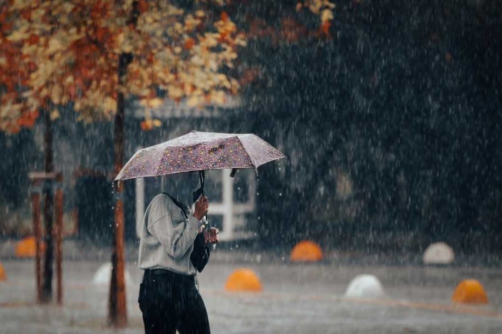 Meteoroloji’den 39 il için sarı kodlu uyarı: Kuvvetli sağanak ve rüzgar geliyor