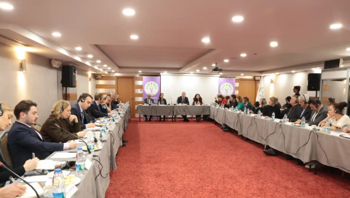 DEM Parti’den 32 ülkenin diplomatlarıyla temas: Gündem, Türkiye ve Suriye