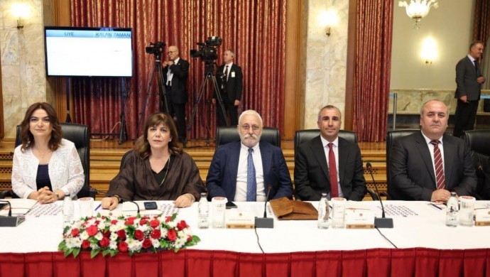 DEM Parti komisyon üyeleri: Rapor taslak süreci tamamlanmamıştır