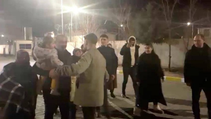 DEM Parti Iğdır İl Eşbaşkanı Deniz Kaynar ev hapsiyle tahliye edildi