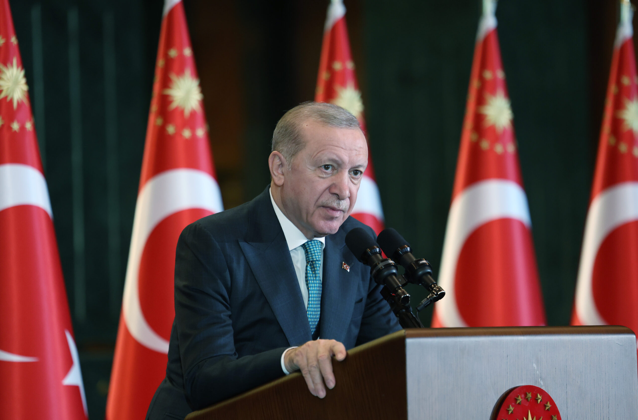 Erdoğan: Komisyon raporunu önemli bir kazanım olarak görüyorum