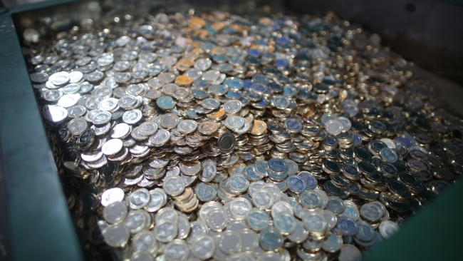 Darphane iki madeni paranın üretimini durdurdu