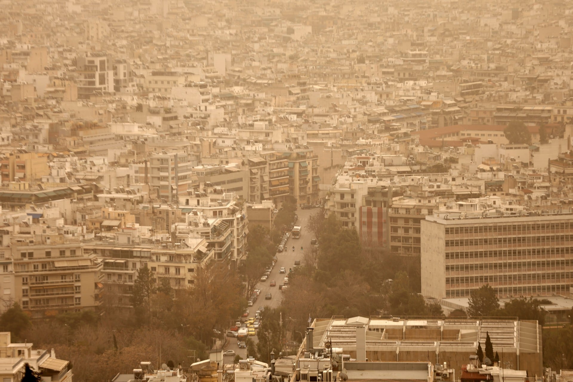 Afrika tozu nedeniyle Girit’te okullar tatil