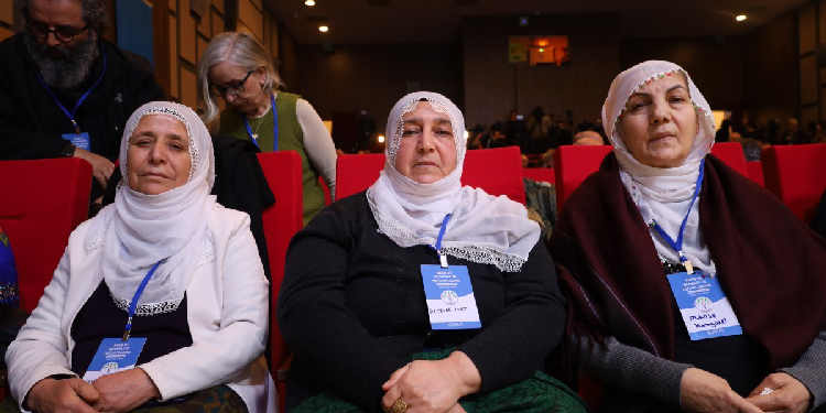 Barış Anneleri’nden asker ve polis annelerine ‘yan yana gelme’ çağrısı