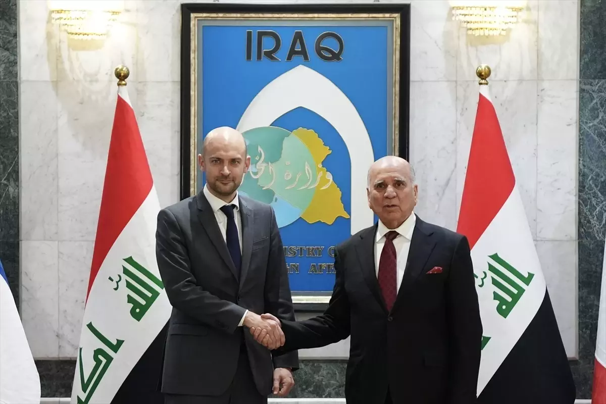 Fransa Dışişleri Bakanı Barrot Bağdat’ta: Irak’tan Şam-SDG anlaşması açıklaması