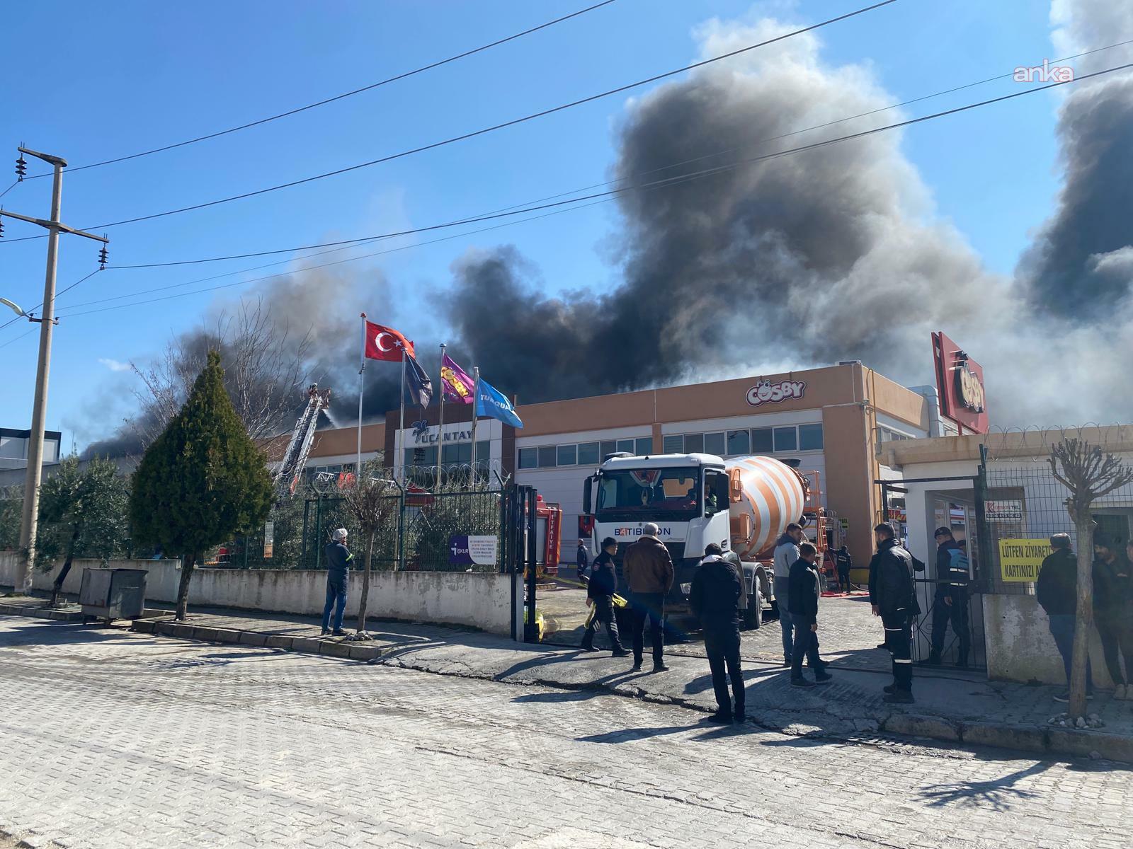 Manisa oyuncak fabrikasında yangın