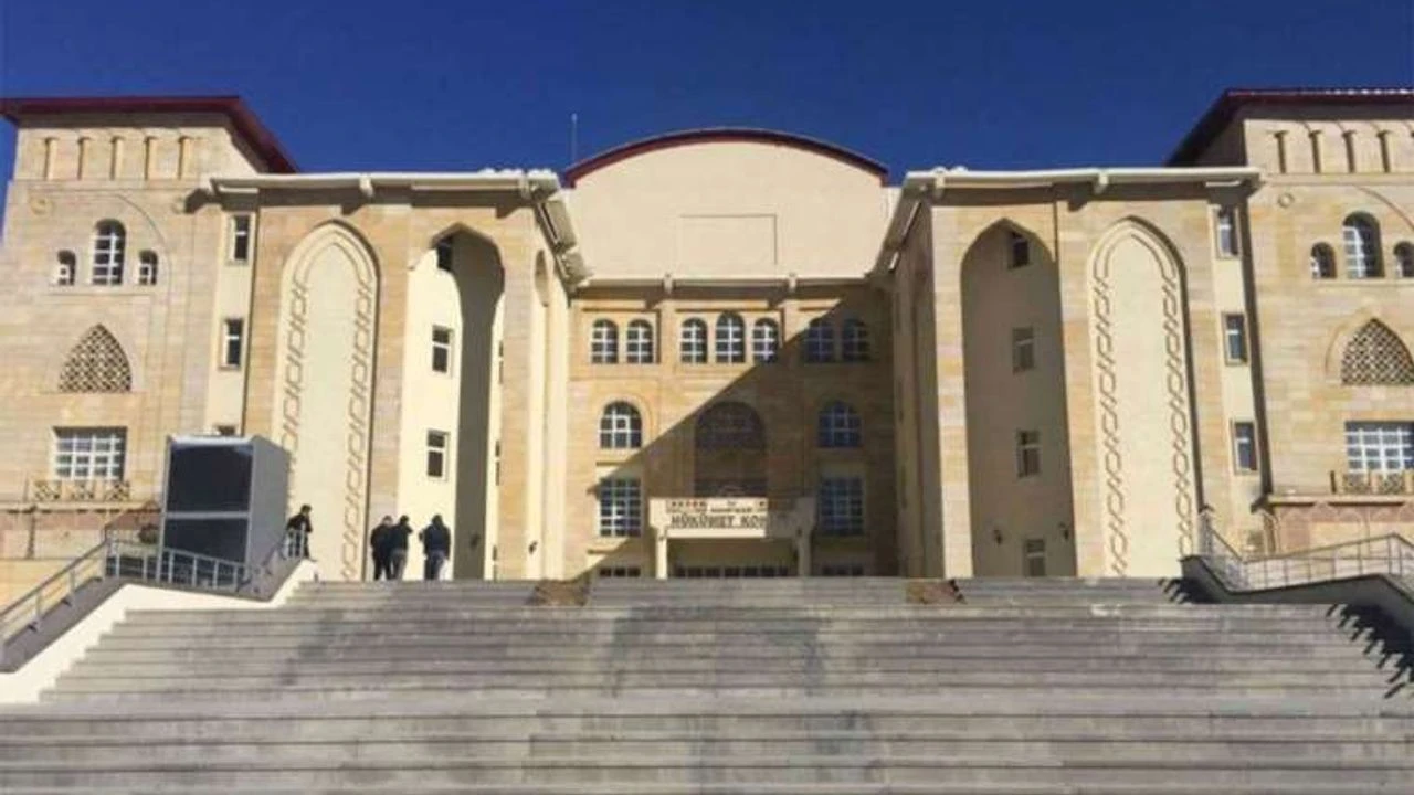 Hakkari Valiliği’ne atanan Taşyapan’ın Van’daki kayyımlık görevinde neler yaşandı?