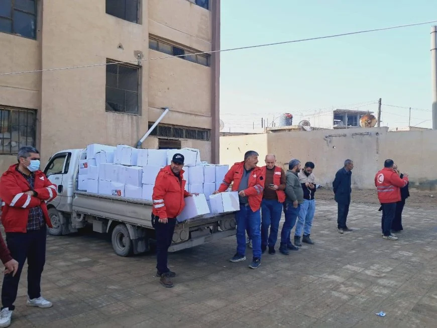 Haseke’de yerinden edilmiş ailelere yardım dağıtıldı