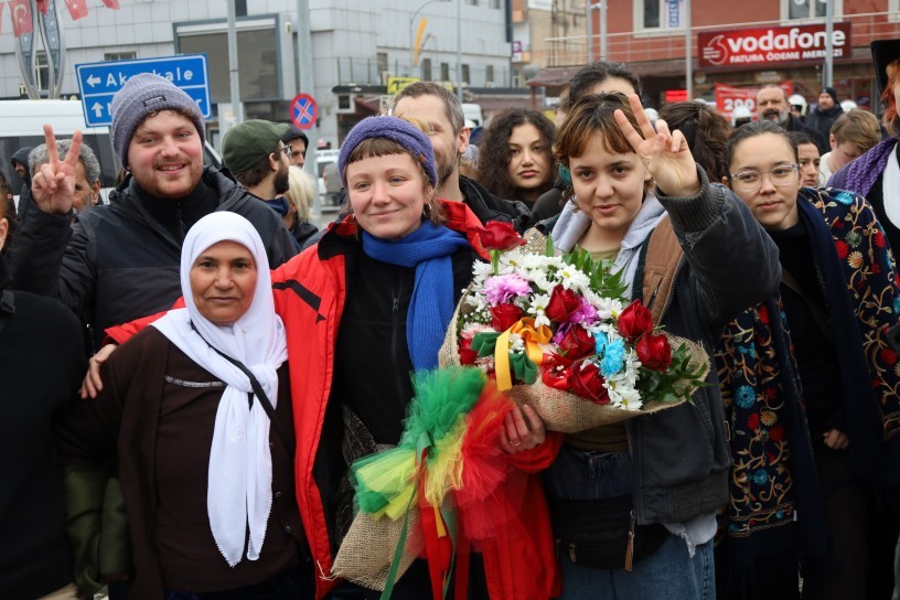 HDK, Halkların Karavanı aktivistlerine yönelik kötü muamele iddialarını açıkladı