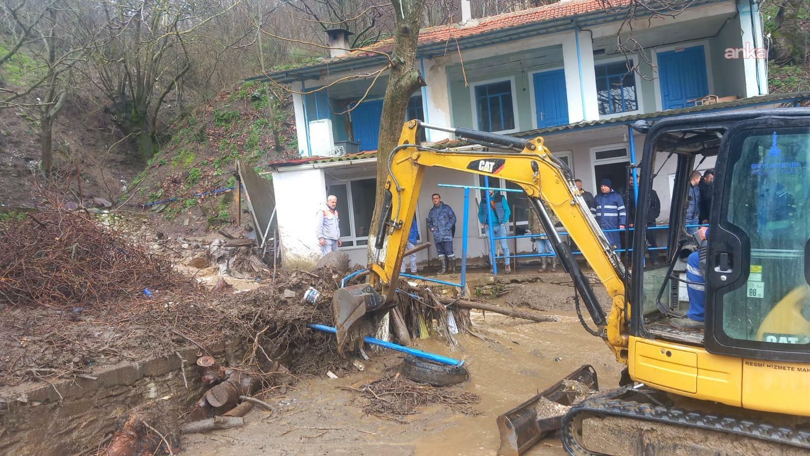 Sağanak İzmir’i vurdu: En fazla yağış Karaburun’da ölçüldü