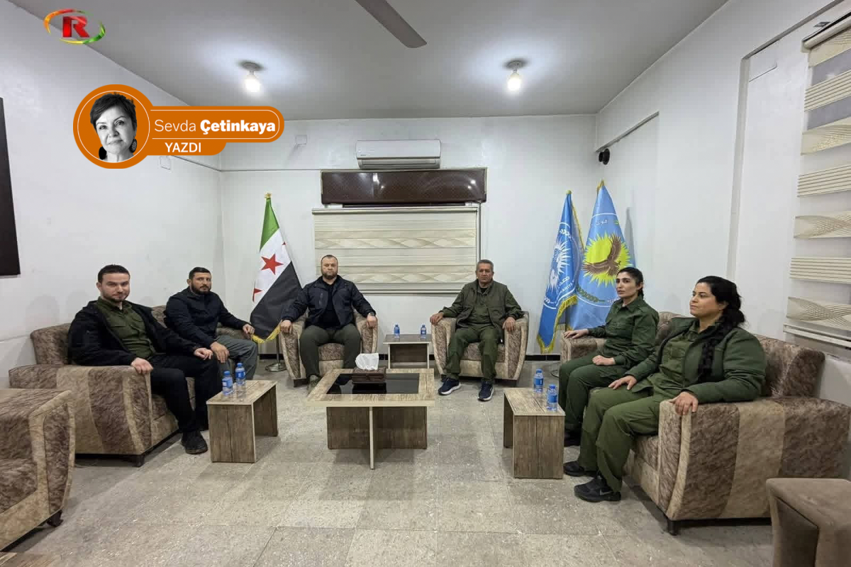 Bu fotoğrafa bir daha bakın lütfen