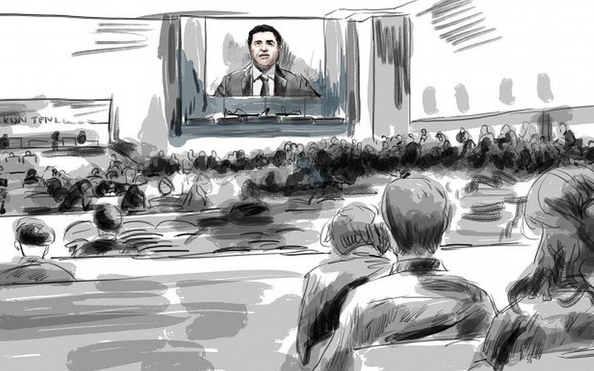 Kobani davasında fotoğraf çeken 7 gazeteciye 18’er gün hapis cezası verildi