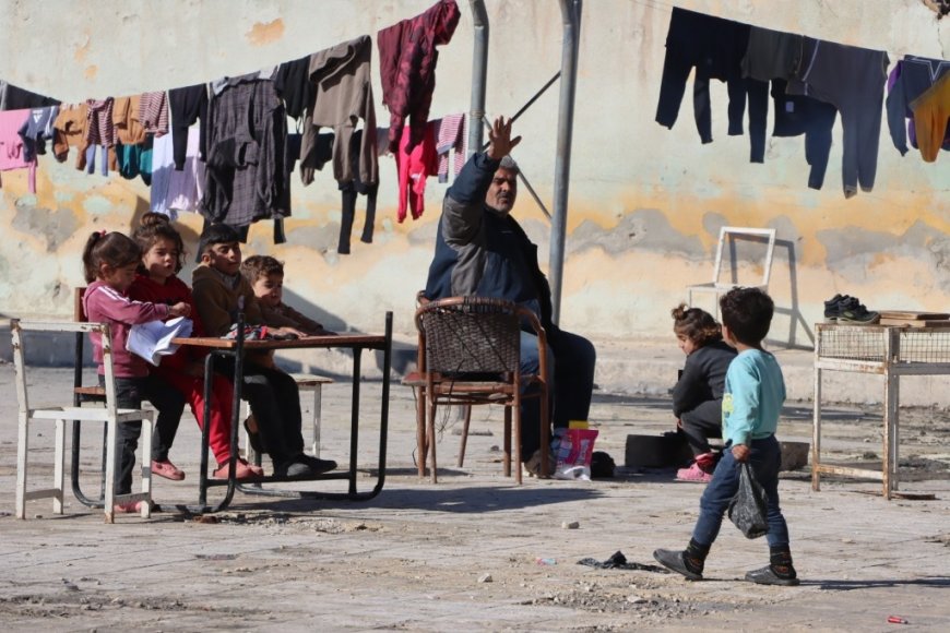 Kobani’ye elektirik verildi, kuşatma devam ediyor