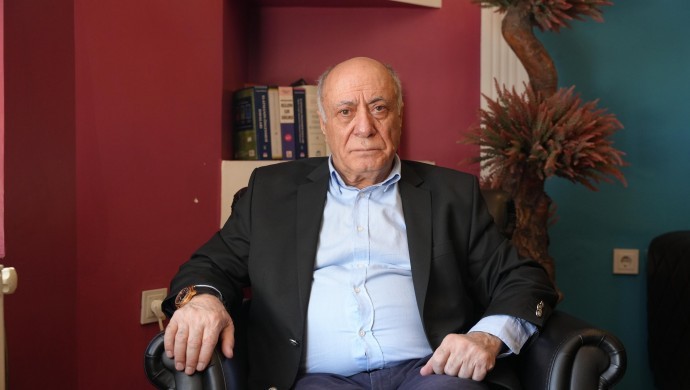 Kürt siyasetçi Mahmut Alınak Kobani için açlık grevine başladı