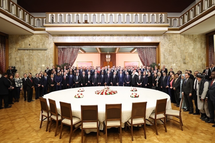 Kurtulmuş: Yasal düzenlemelerle 50 yıllık çatışmalı dönem sona erecek