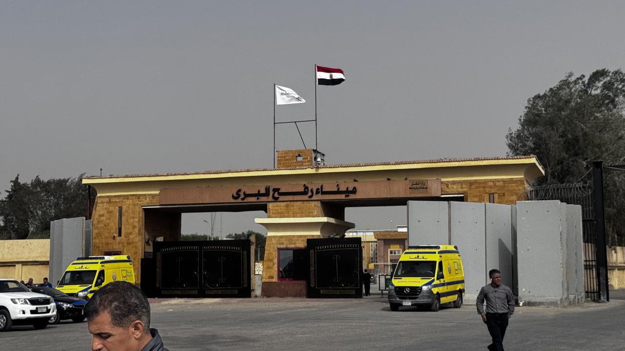 Katar: Refah Sınır Kapısı kısıtlama olmaksızın ve sürekli açık kalmalı