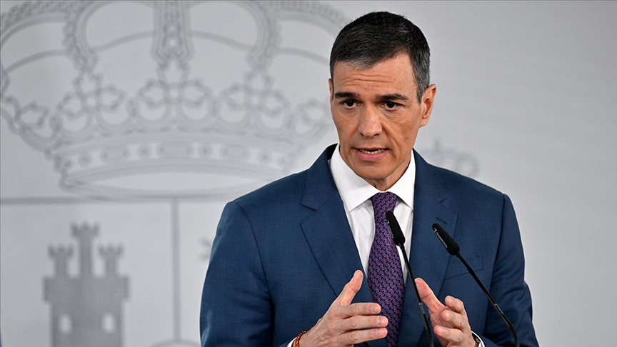 Sanchez’ten sosyal medyaya sert çıkış: ‘Vahşi Batı’ya döndü, cezai sorumluluk getireceğiz’