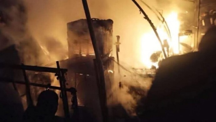 Çemmişko Kampı’nda yangın: Ezidilerin kaldığı 3 çadır yandı