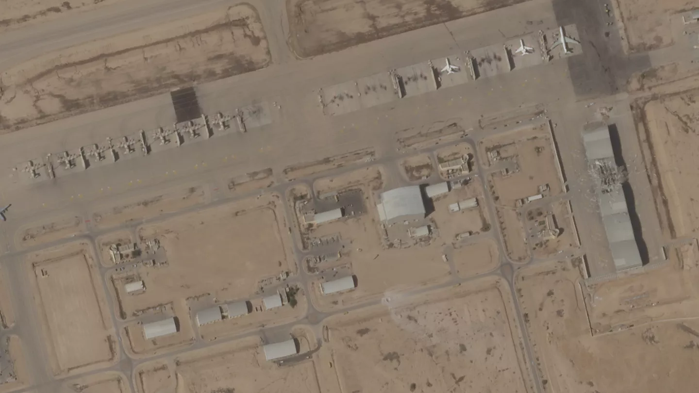 Gökyüzü kapandı: The Economist, İran geriliminde ‘uydu karartması’nı yazdı