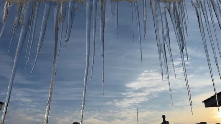 Hakkari merkez ve Yüksekova ilçesinde eğitime bir gün ara verildi