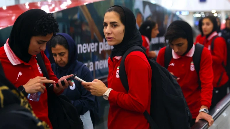 İran Milli Kadın Futbol Takımı’ndan 3 kişi daha Avustralya’dan ülkesine dönme kararı aldı